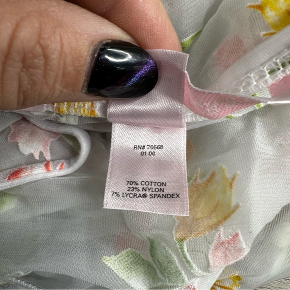 Y2K Victorias Secret Sheer Floral backless slip - Picture 8 of 9